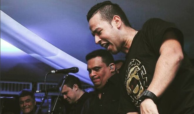 Erick Escobar retoma su carrera como cantante con "Corazón loco"