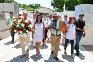 Homenaje a Escalona