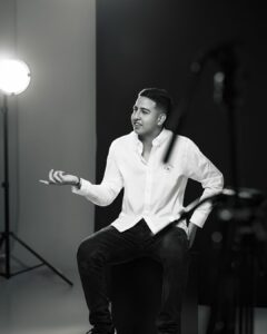 Martín Elías Jr. Lanzará Su Primer Anticipo Musical el 14 de Noviembre